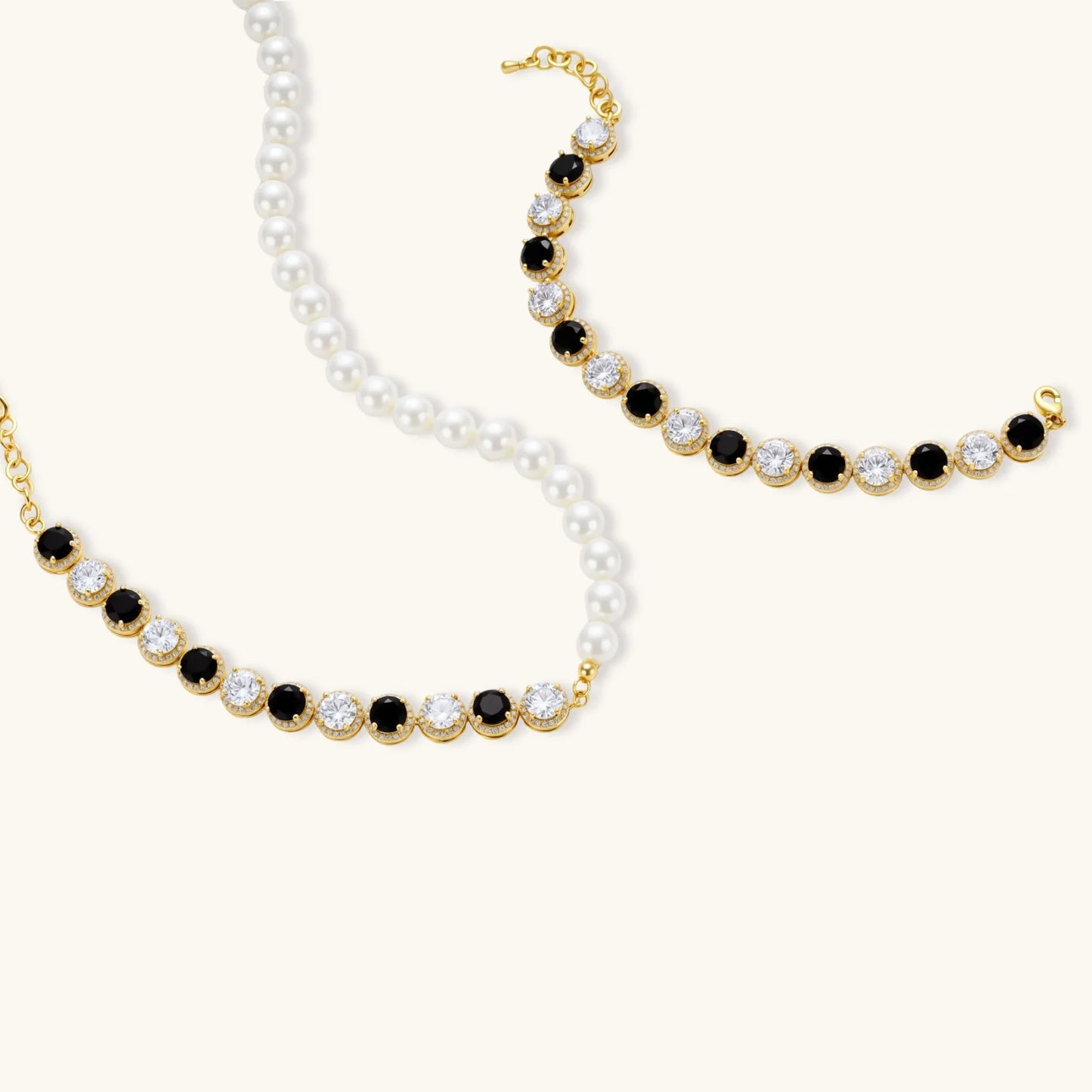 Noir Luxe Smykkesett i 14 K gullbelegg med zirkonia - eco-messing - Hudvennlig komfort