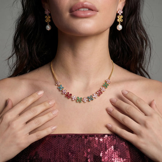 Garden Bloom Smykkesett i 14 K gullbelegg og cubic zirkonia- Allergivennlig smykkesett- eco - brass