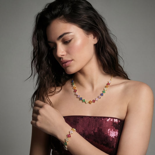 Lucky Kløver smykkesett i regnbuens farger med 14 K gullforgylt eco-brass med Cubic Zirkonia