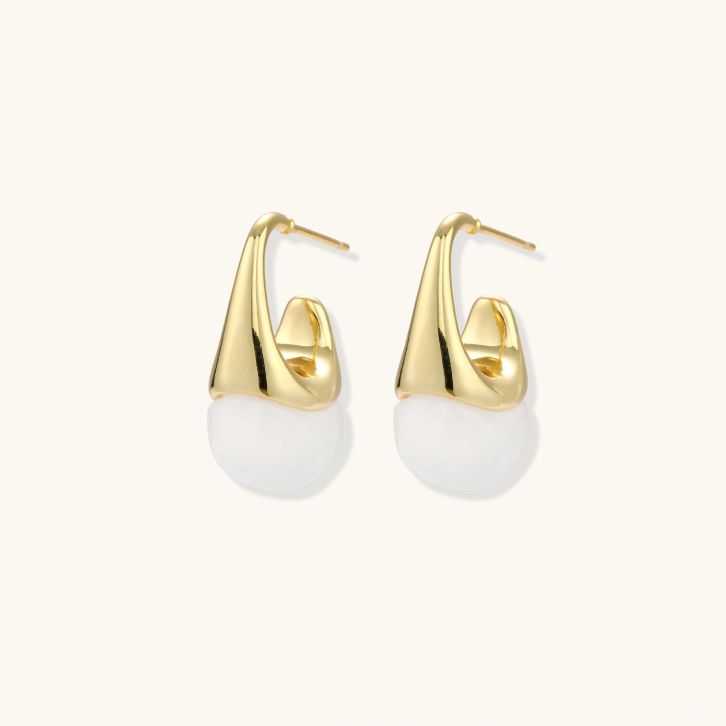 Sculptural Cone Hoops - 18K gullforgylt eco-brass
