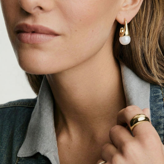 Sculptural Cone Hoops - 18K gullforgylt eco-brass